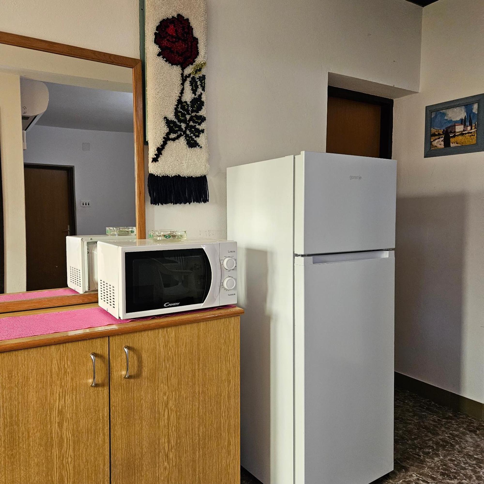 Apartman Agava Njivice Eksteriør bilde